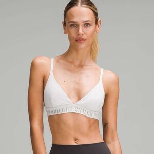 Lululemon license to train bra